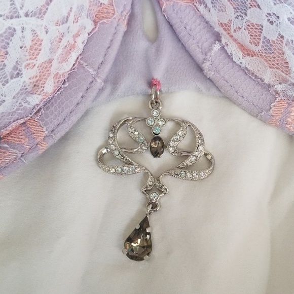 VS Hand Crafted Rave Bra - Picture 8 of 8